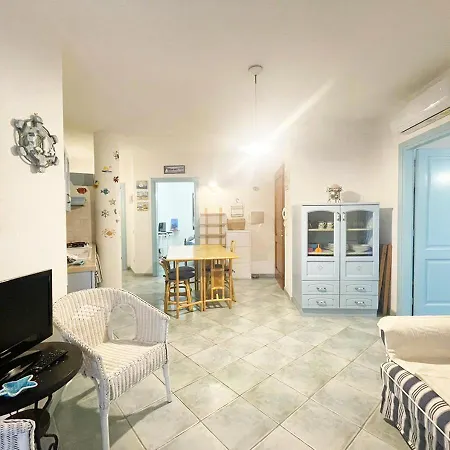 Apartment Laurelivingholiday Home Cala Gavetta 01