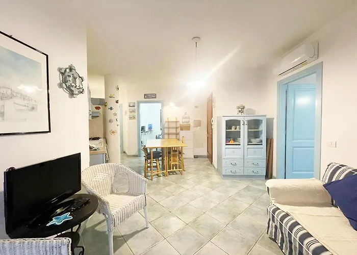 Apartment Laurelivingholiday Home Cala Gavetta 01