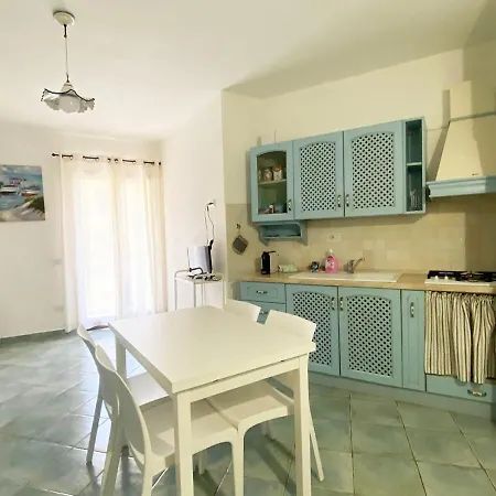 Apartment Laurelivingholiday Cala Gavetta 01 *